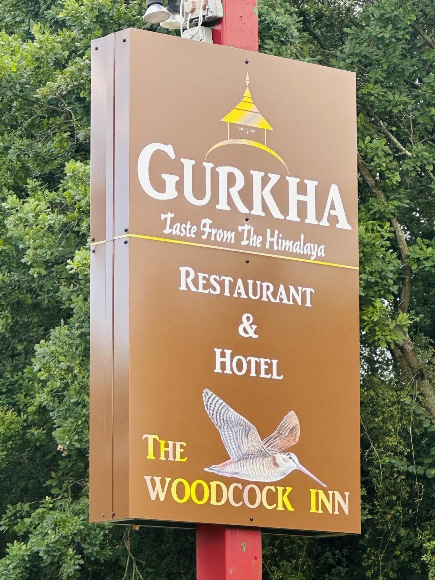 Woodcock Inn Felbridge Bagian luar foto